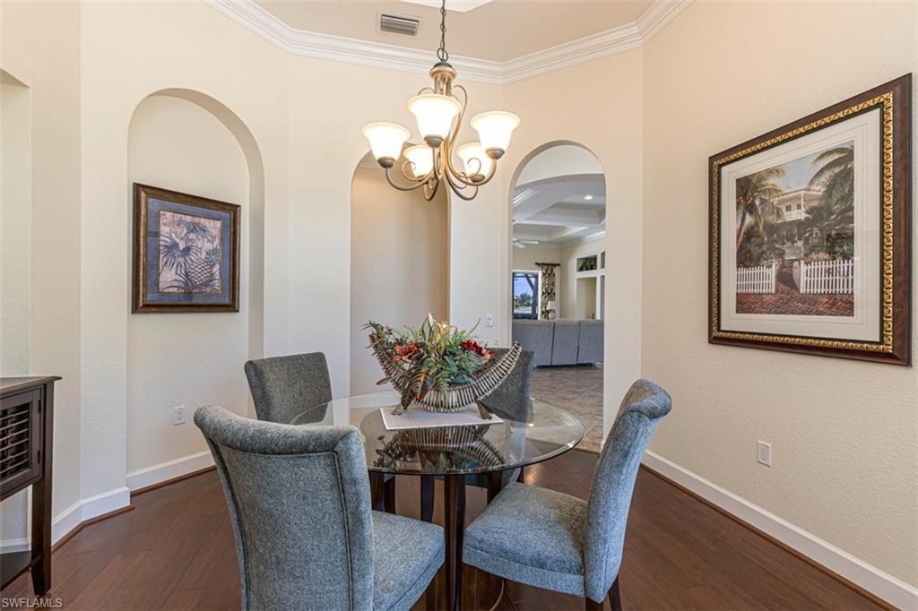 EMERSON SQUARE - Residential