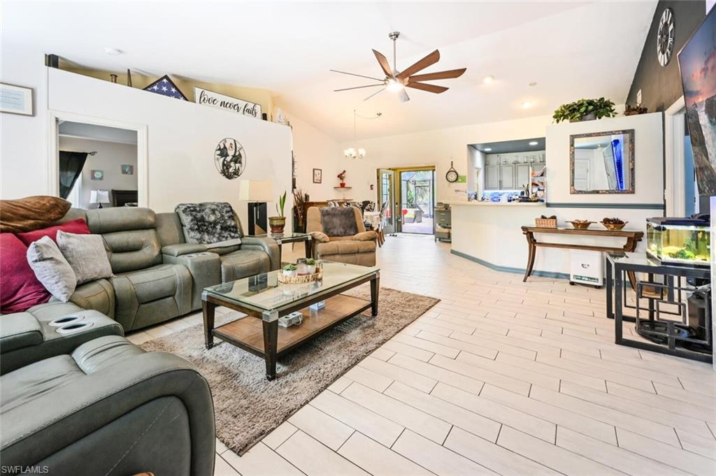 GOLDEN GATE ESTATES - Residential