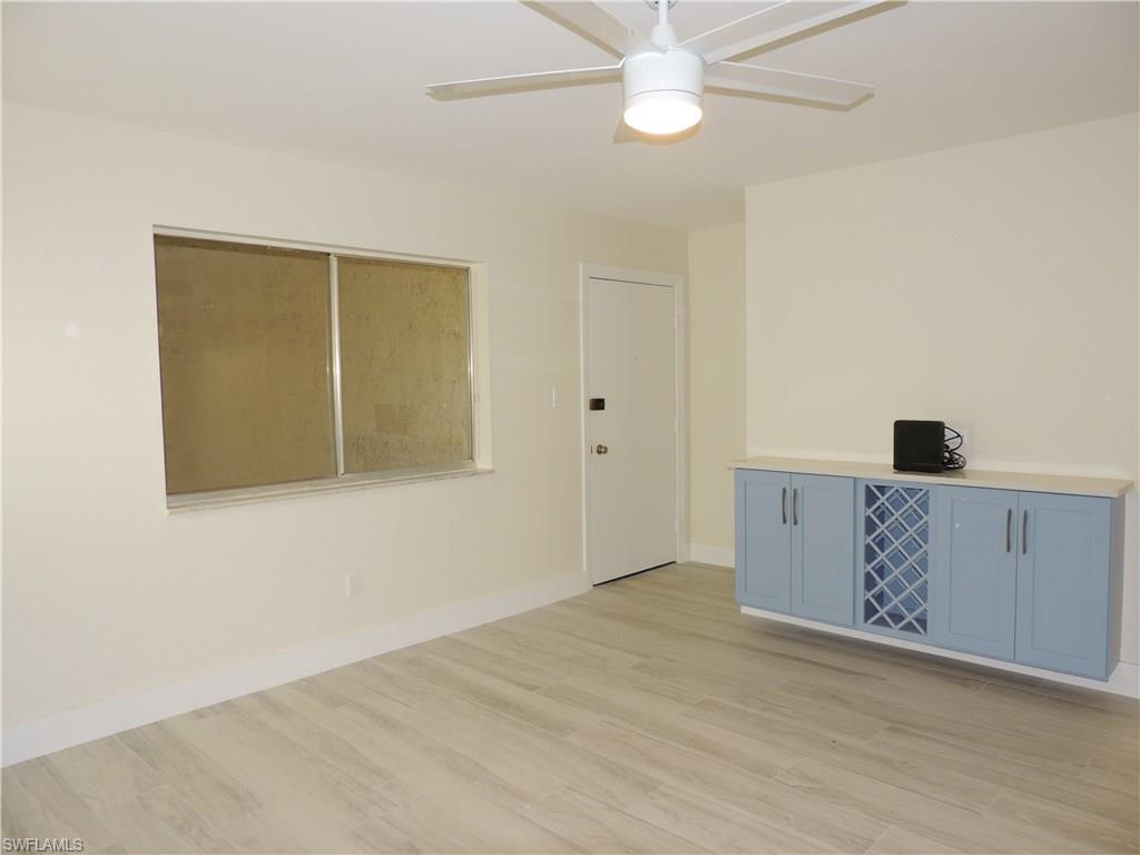 HIDDEN LAKE VILLAS - Residential