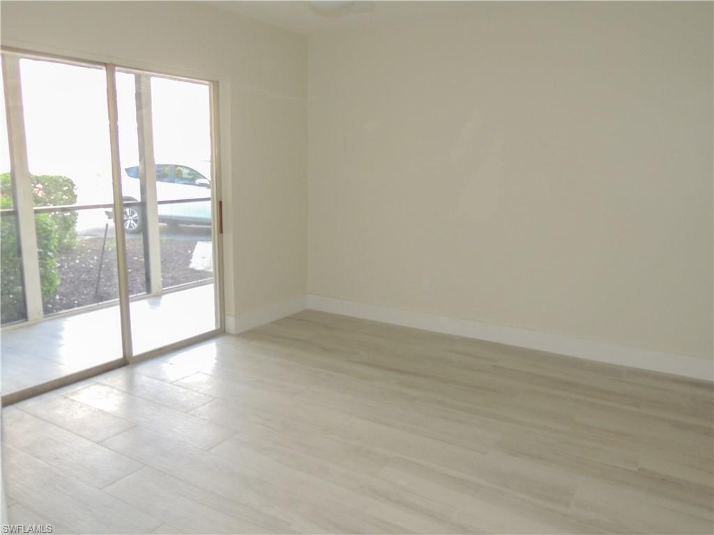 HIDDEN LAKE VILLAS - Residential