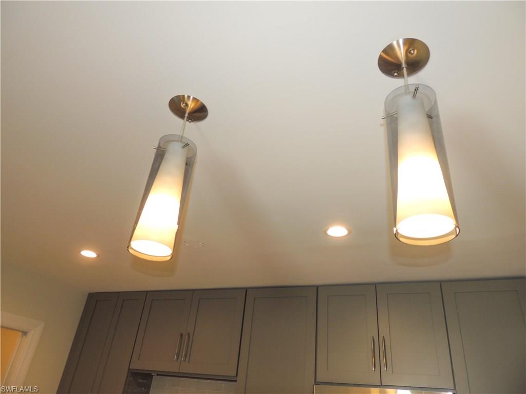 HIDDEN LAKE VILLAS - Residential