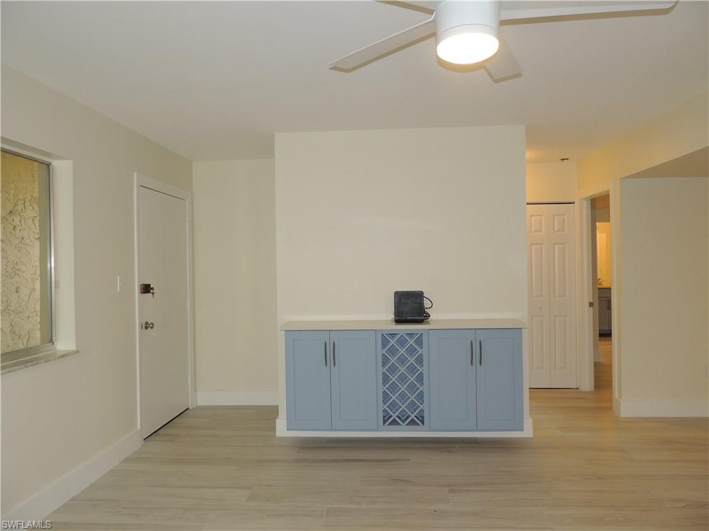 HIDDEN LAKE VILLAS - Residential