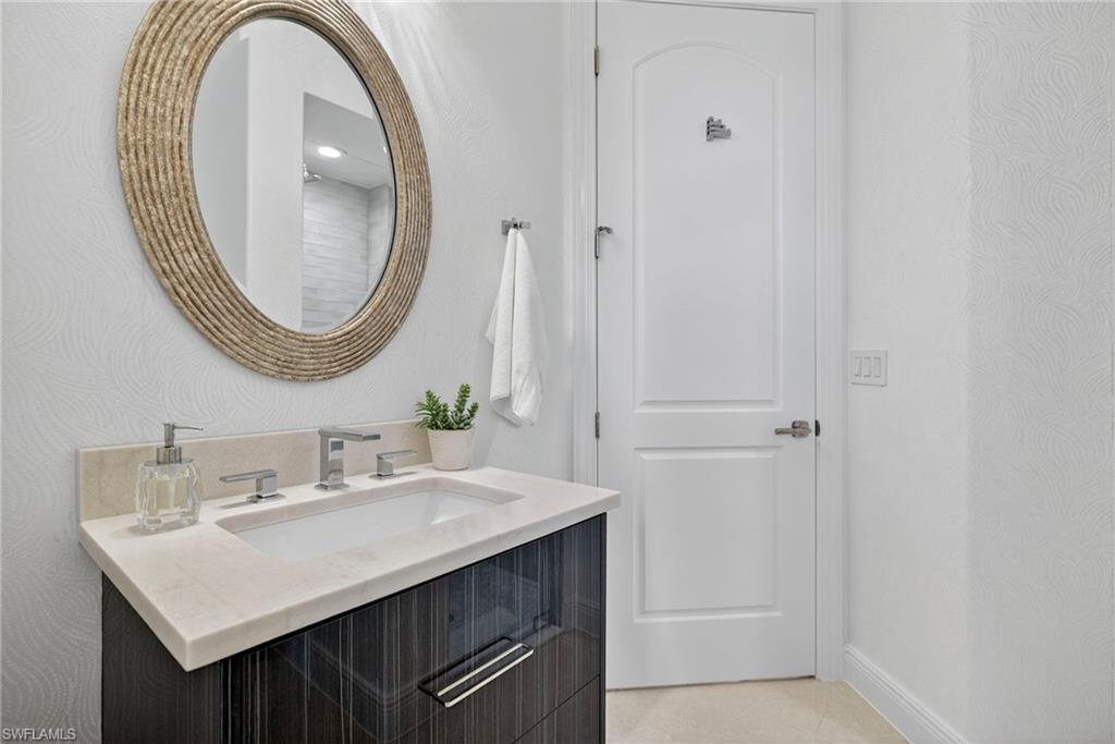 HAMMOCK ISLES - Residential