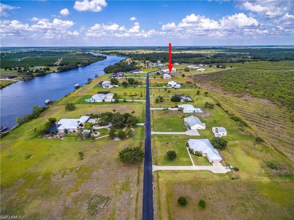 OLD FORT DENAUD - Land