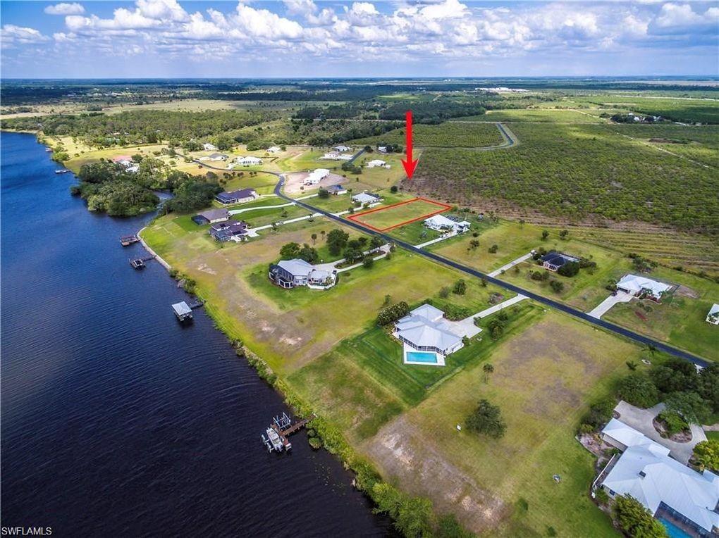 OLD FORT DENAUD - Land