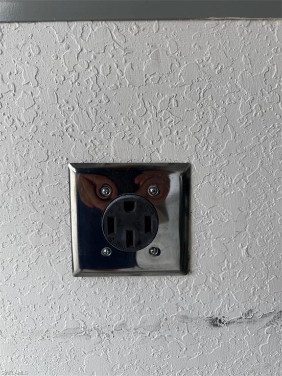 CLEWISTON - Residential