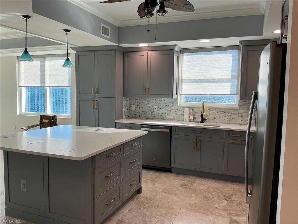 BEAU RIVAGE - Residential Lease