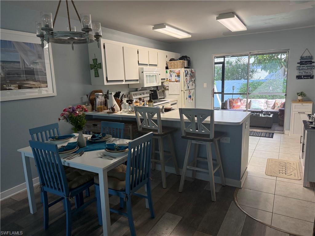 SAND DOLLAR VILLAS - Residential