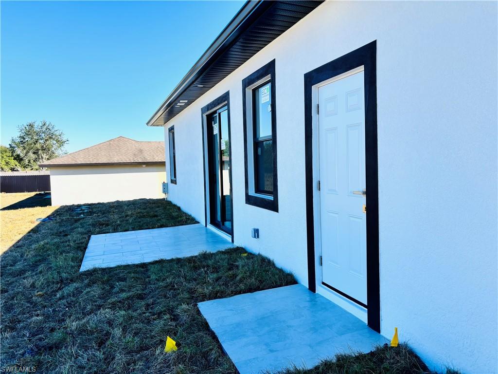 LEHIGH ACRES - Residential