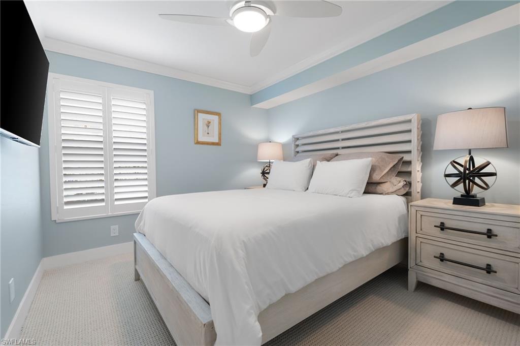 MOORINGS BAY APTS - Residential