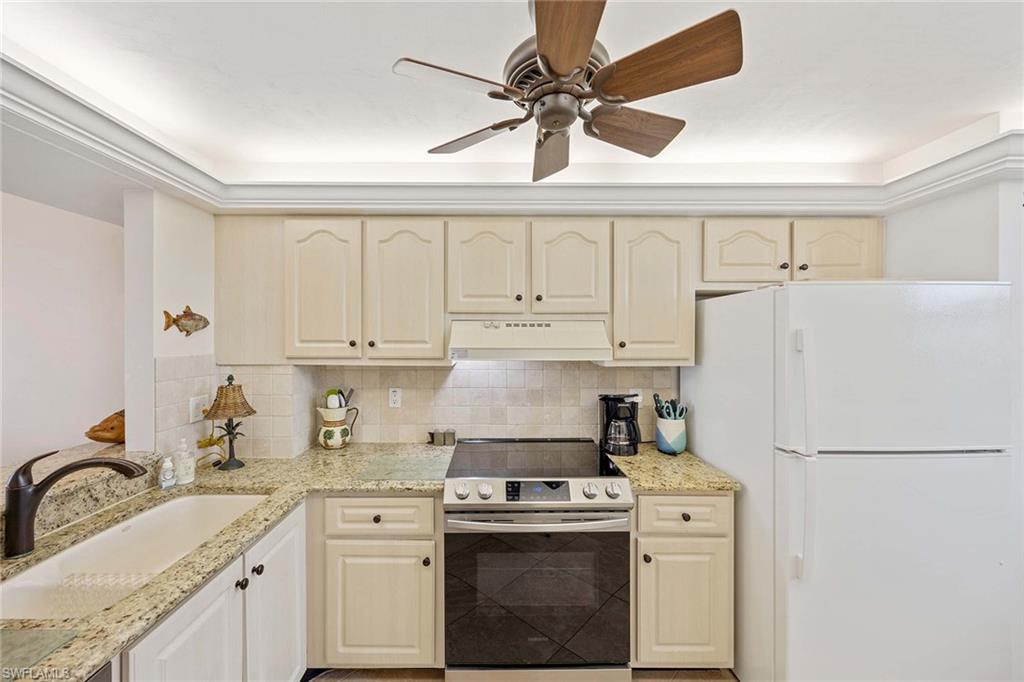 SOUTH SEAS - Residential Lease