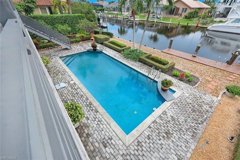 A home in MARCO ISLAND