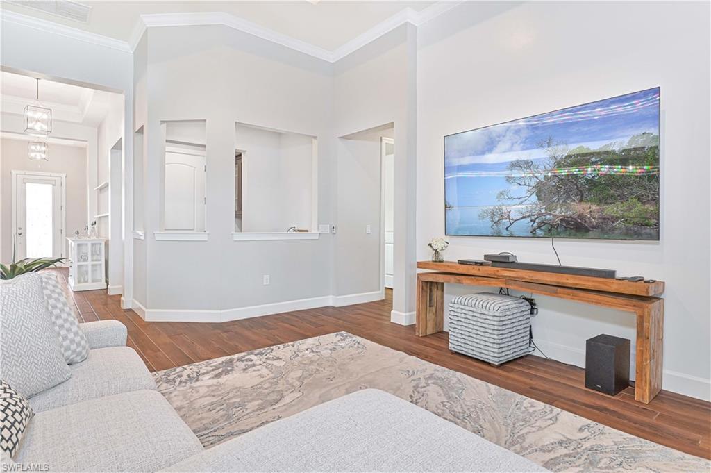 19815 Beverly Park RD