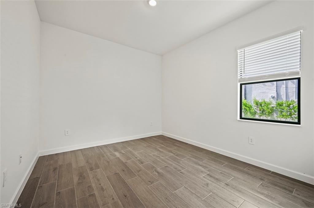 TIMBER CREEK - Residential