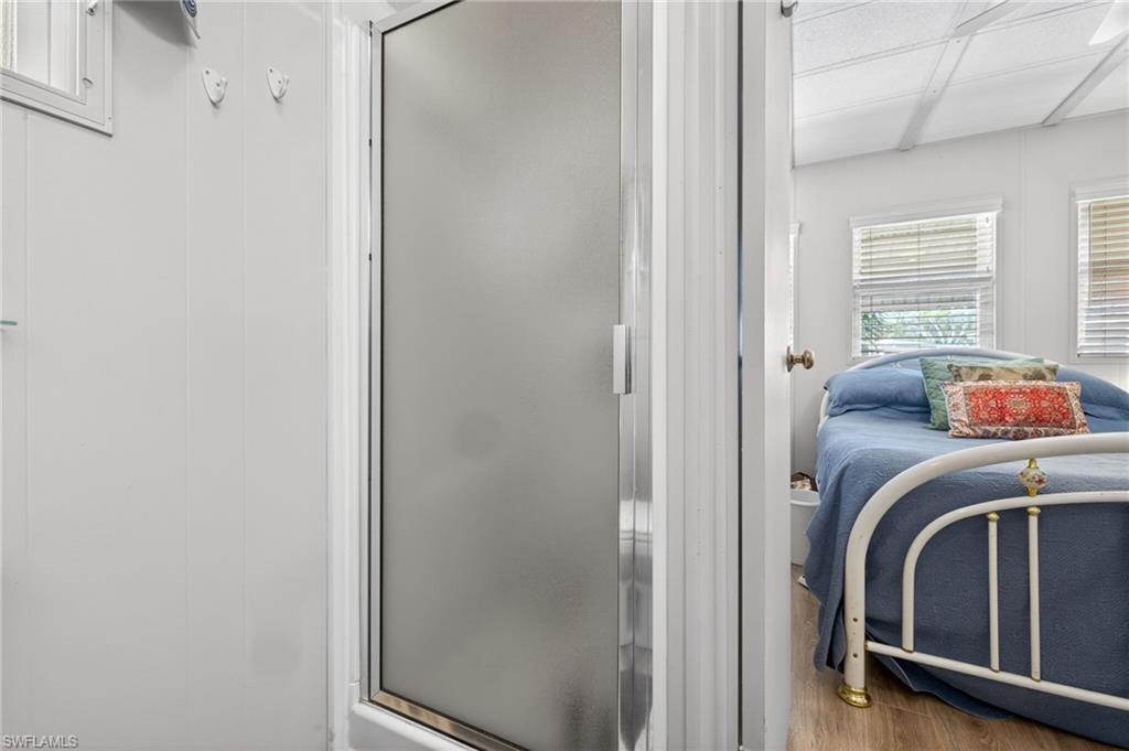 CARRIAGE VILLAGE - Residential