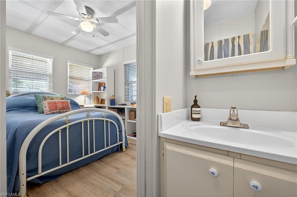 CARRIAGE VILLAGE - Residential