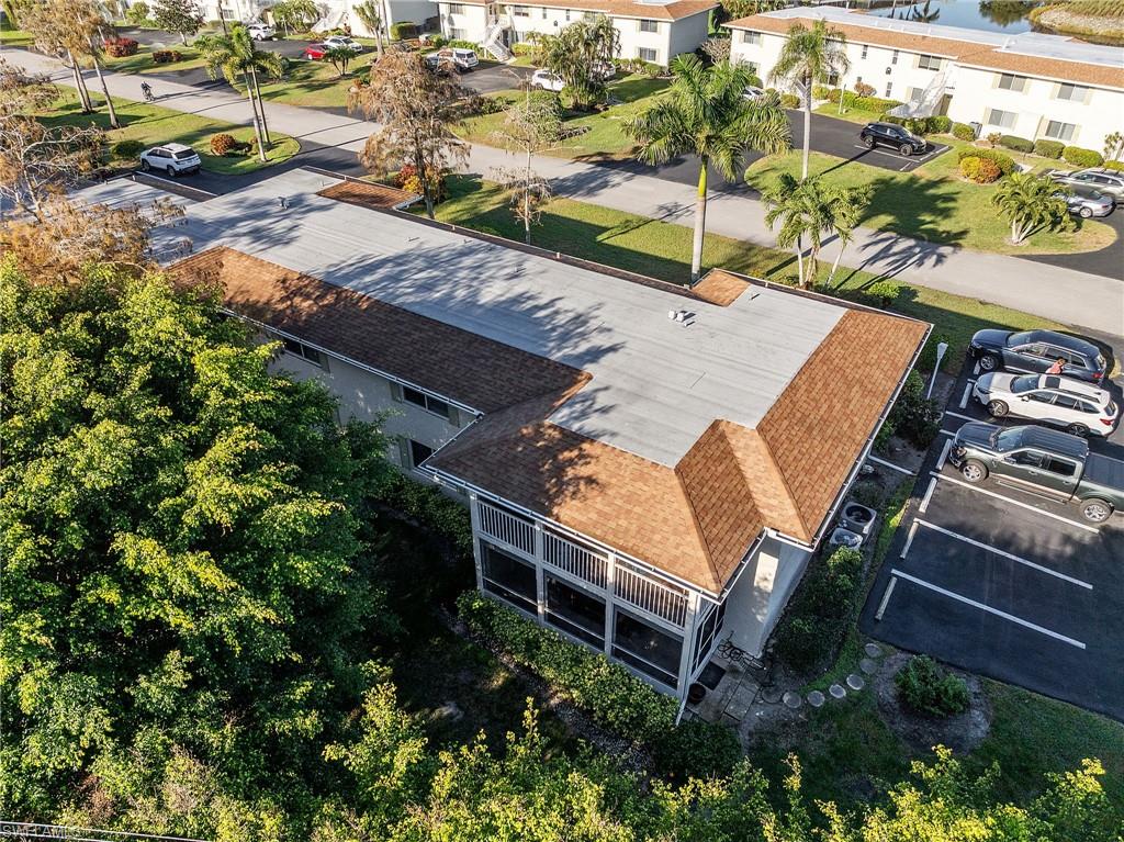 GLADES COUNTRY CLUB - Residential