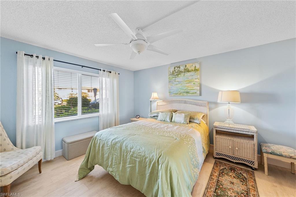 GLADES COUNTRY CLUB - Residential