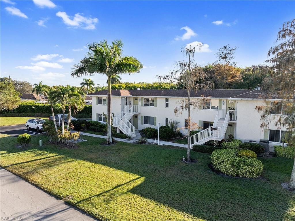 GLADES COUNTRY CLUB - Residential