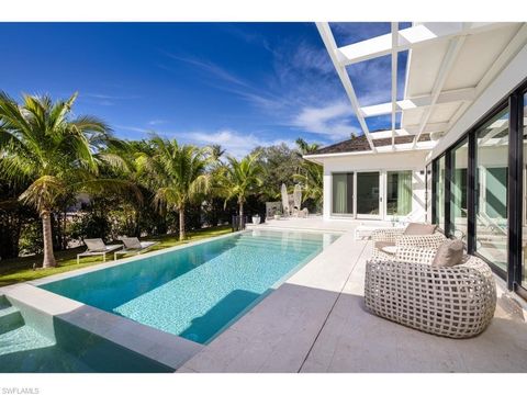 14 Sabre LN NAPLES FL 34102