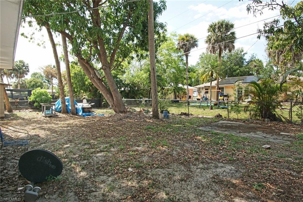 PINE VIEW VILLAS - Residential