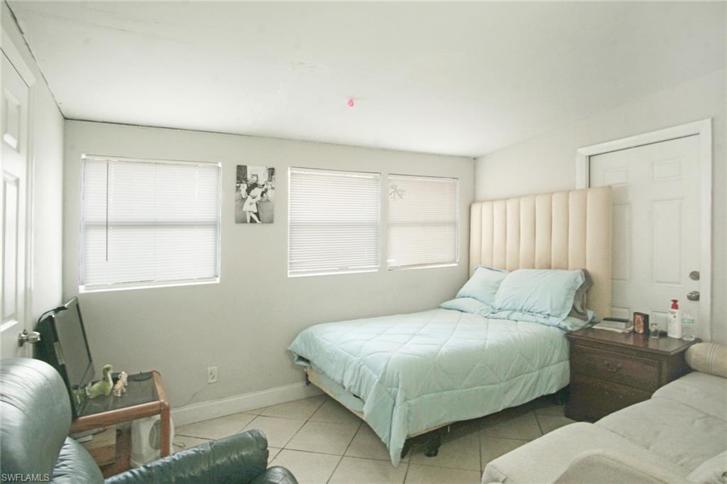 PINE VIEW VILLAS - Residential