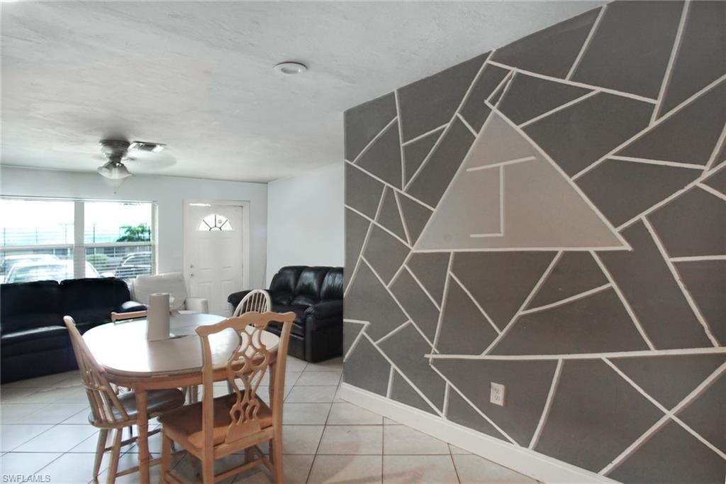 PINE VIEW VILLAS - Residential