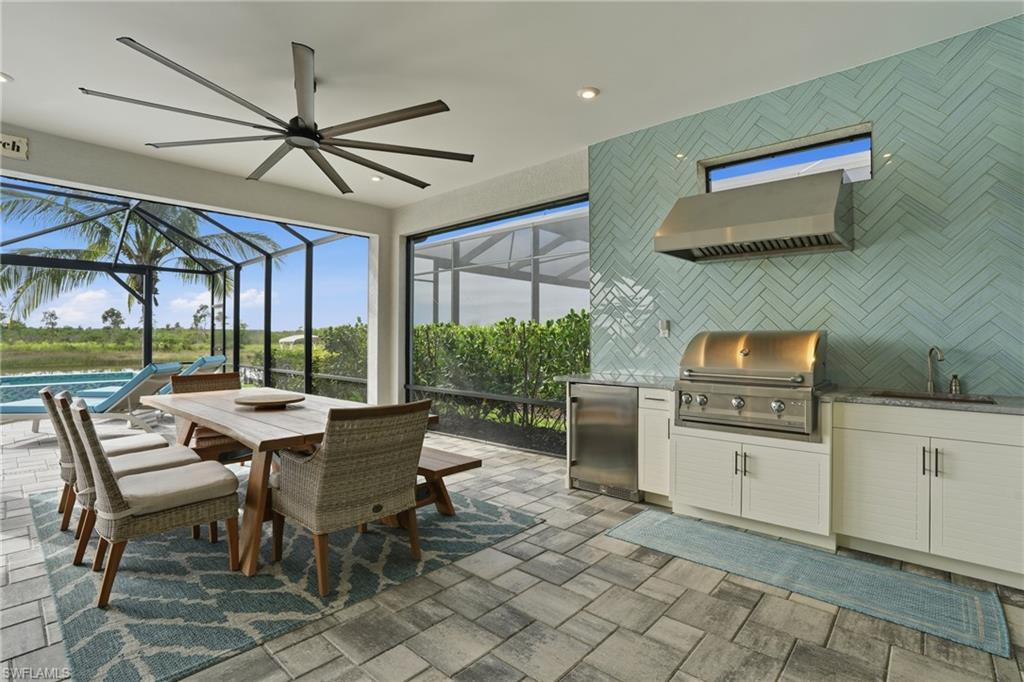 ESPLANADE LAKE CLUB - Residential