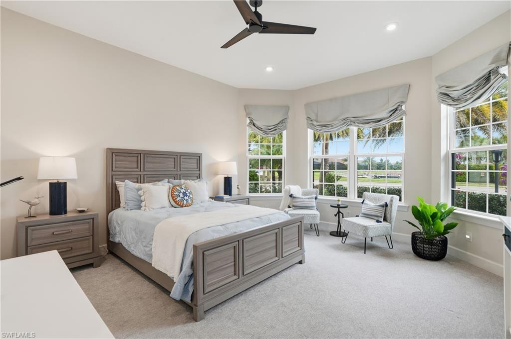 ESPLANADE LAKE CLUB - Residential