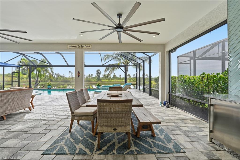 ESPLANADE LAKE CLUB - Residential