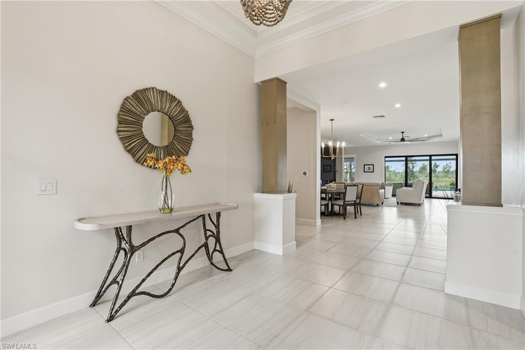 ESPLANADE LAKE CLUB - Residential