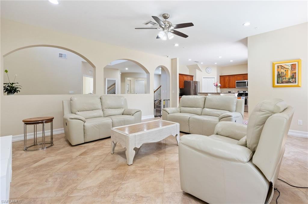 COPPER OAKS - Residential