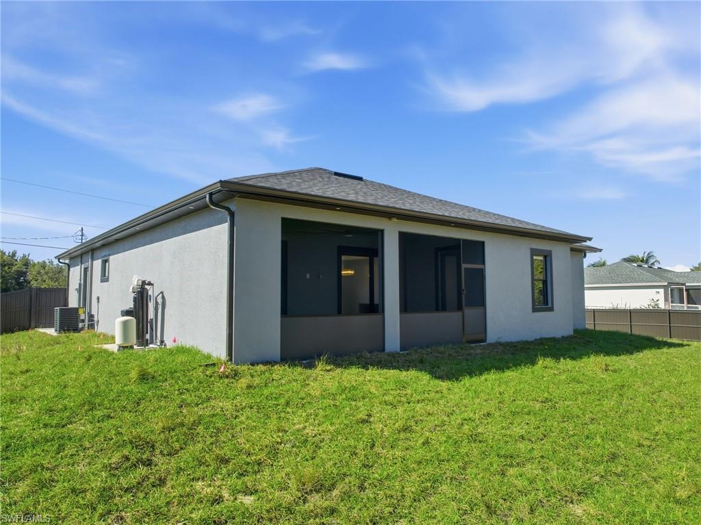 LEHIGH ACRES - Residential