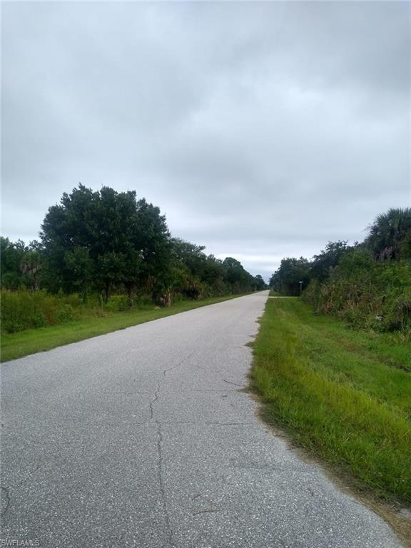 EAST ENGLEWOOD - Land