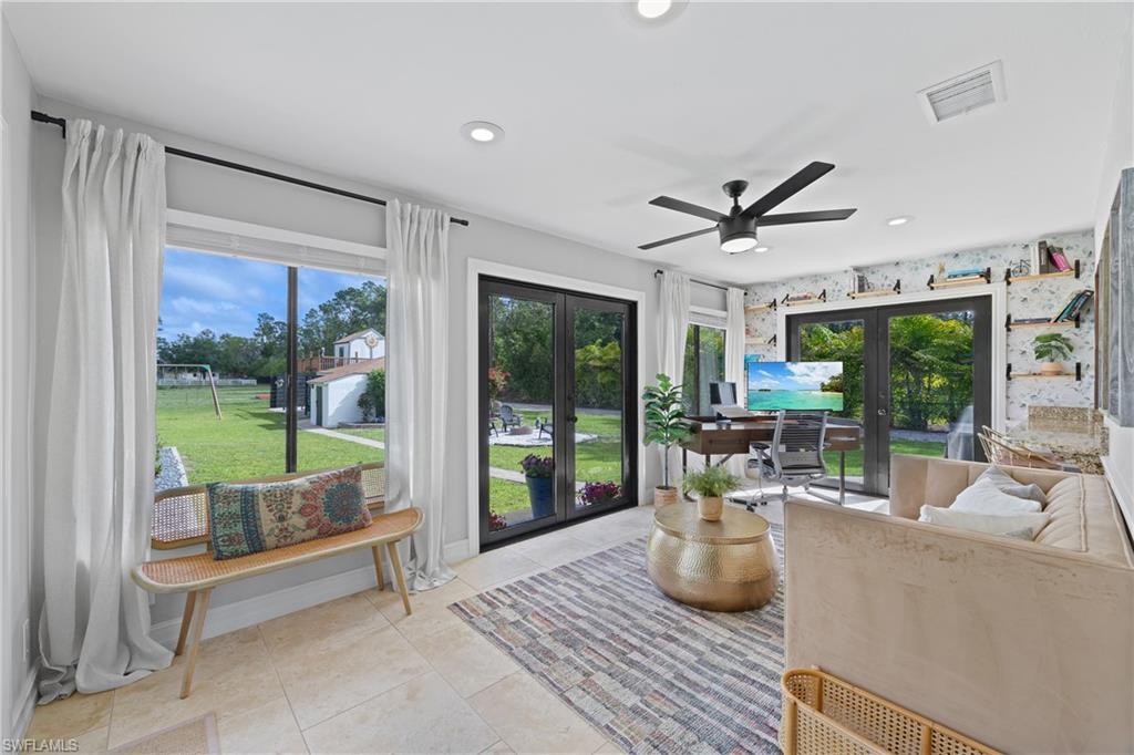 GOLDEN GATE ESTATES - Residential