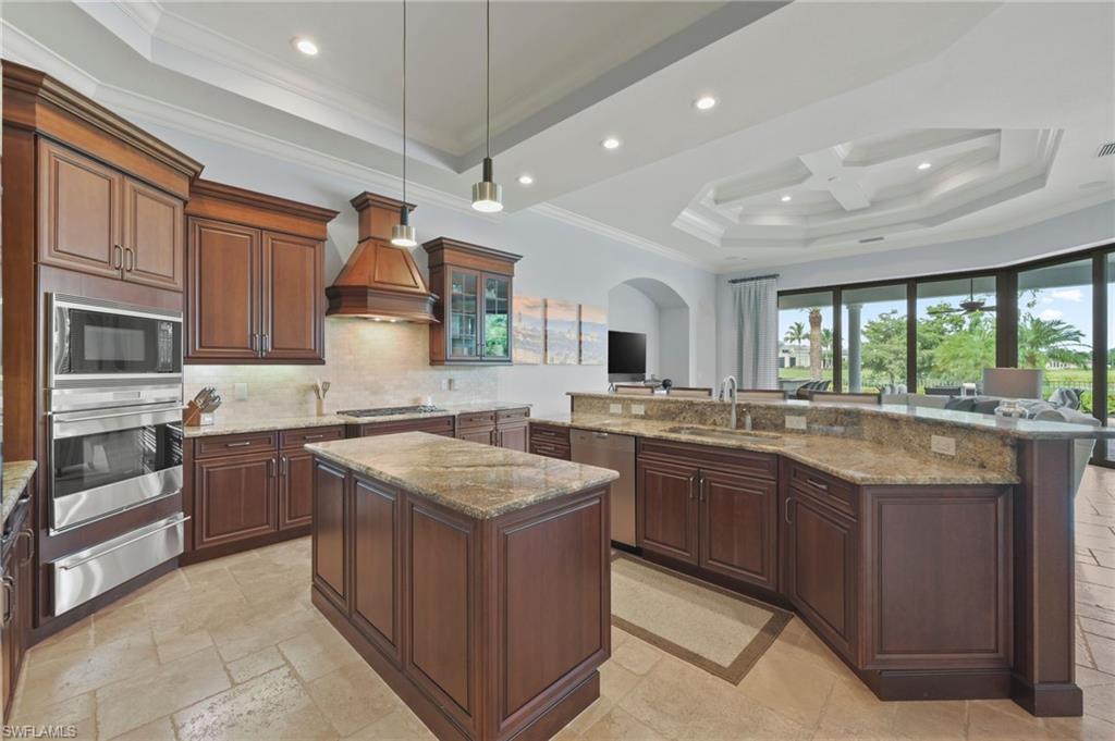 QUAIL WEST - Residential