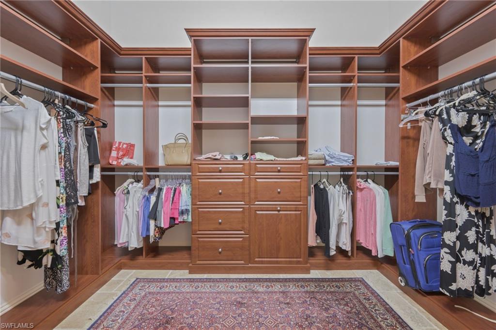 QUAIL WEST - Residential