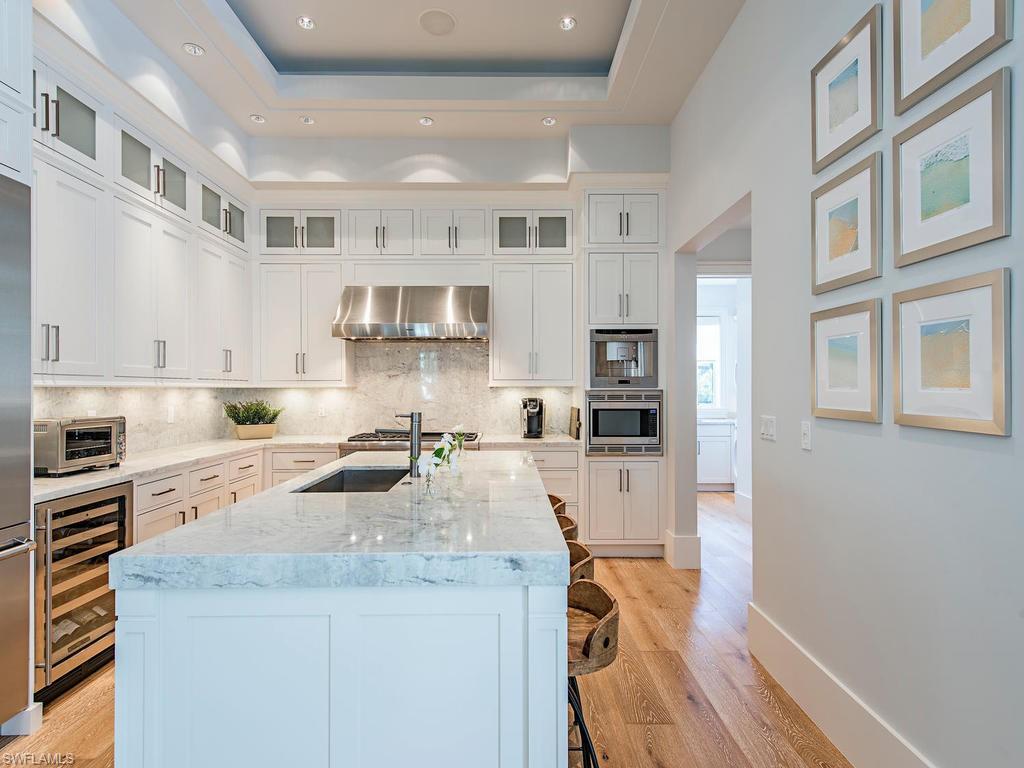 OLDE NAPLES - Residential