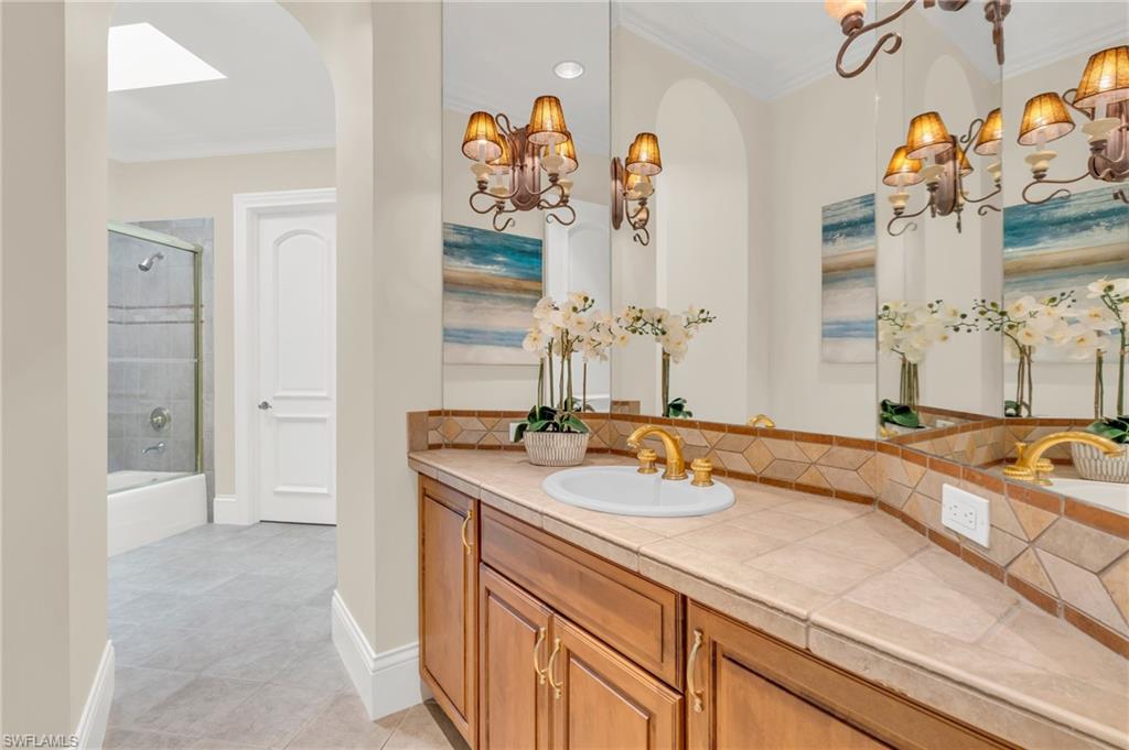 ESTATES AT BAY COLONY GOLF CLUB - Residential