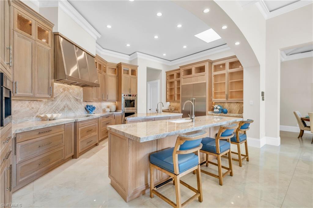 ESTATES AT BAY COLONY GOLF CLUB - Residential