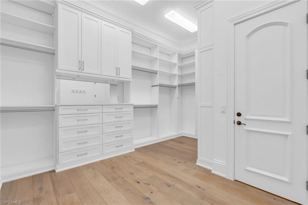 ESTATES AT BAY COLONY GOLF CLUB - Residential