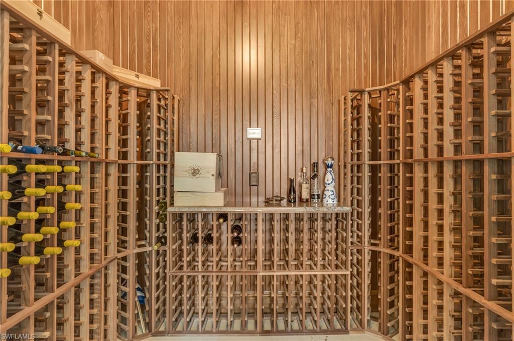 ESTATES AT BAY COLONY GOLF CLUB - Residential