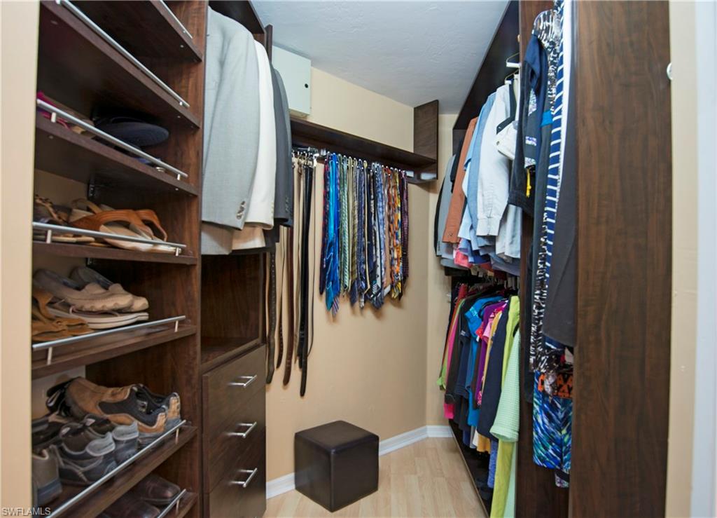 CROSS CREEK ESTATES - Residential