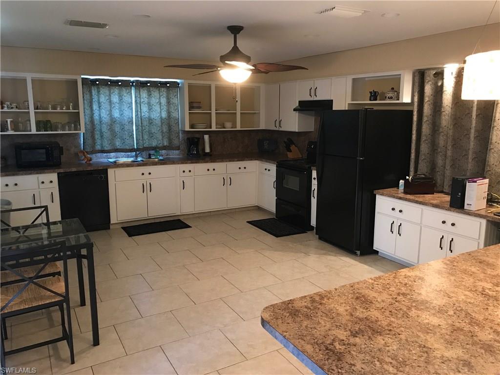 PINE ISLAND TROPICAL HOMESITES - Residential