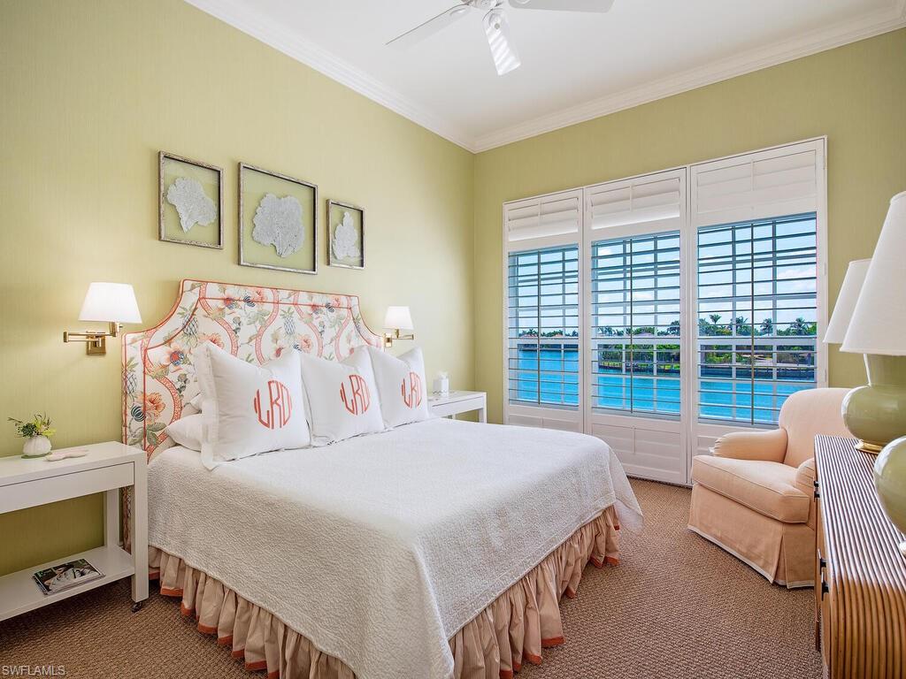 VENETIAN VILLAS - Residential