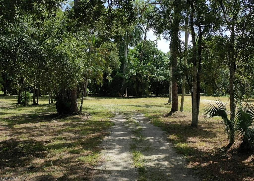 ACREAGE HEADER - Land