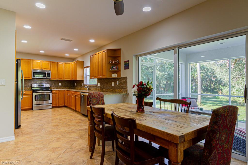 GOLDEN GATE ESTATES - Residential