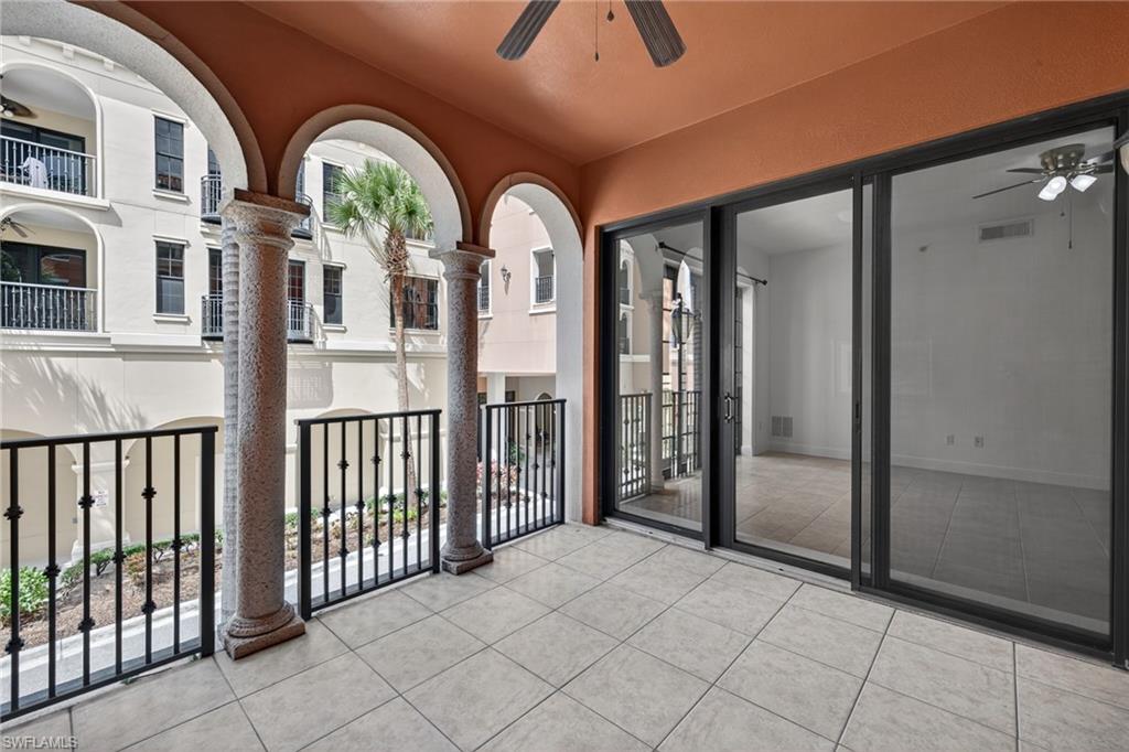 THE RESIDENCES AT COCONUT POINT - Residential Lease