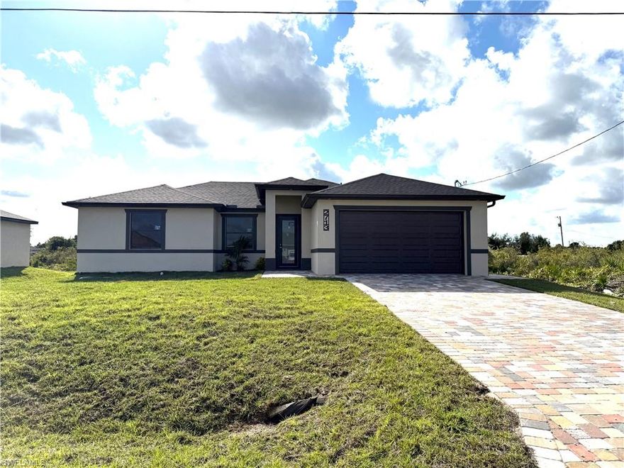 This amazing home has two master suites, 3 Bed and 3 Bath with two car garage, is centrally located on the main heart of Lehigh acres, call and schedule your tour!!!!