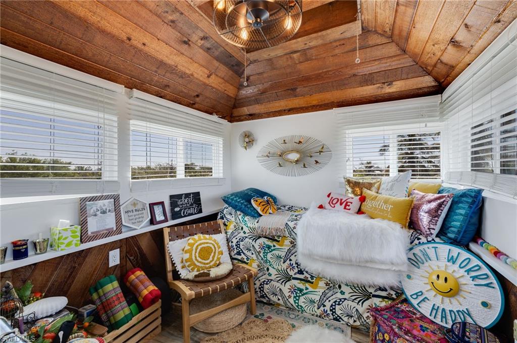 BELLE MEADE - Residential